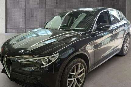 Alfa Romeo Stelvio 122.000 km 19.890 &euro; Detmold 32758