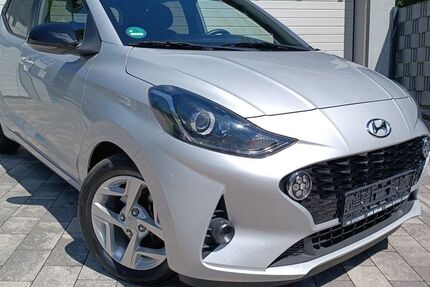 Hyundai i10 21.566 km 13.697 &euro; Birkenfeld 75217