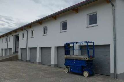 Halle in Neufahrn 180 € 30 m² zimmer