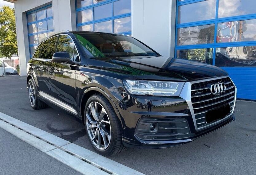Q7