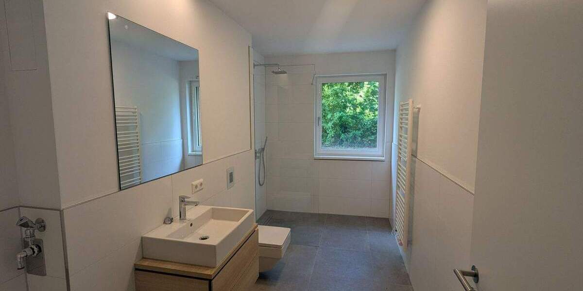 Etagenwohnung Leipzig Neustadt-Neuschönefeld - 2 Zimmer, 63 m&sup2;, 949&euro; | Angebot:25471655