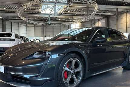 Porsche Taycan 45.950 km 73.890 &euro; Paderborn 33100