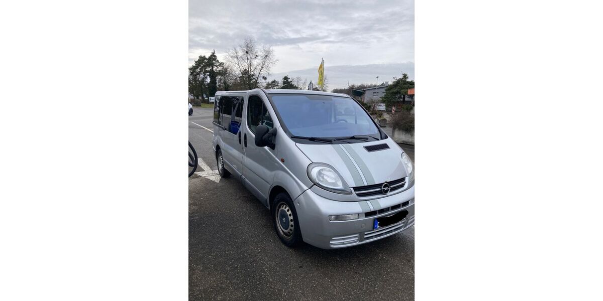 Opel Vivaro 296.400 km 3.800 &euro; Radolfzell 78315