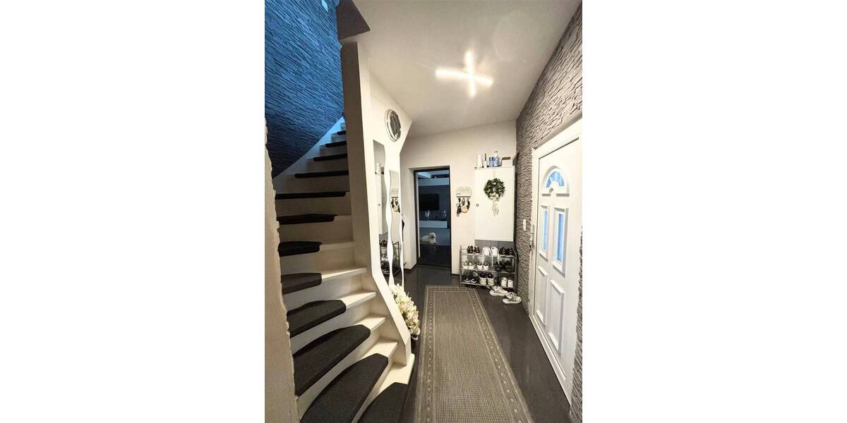 Einfamilienhaus Nidda Ulfa - 4 Zimmer, 140 m&sup2;, 360.000&euro; | Angebot:25678469