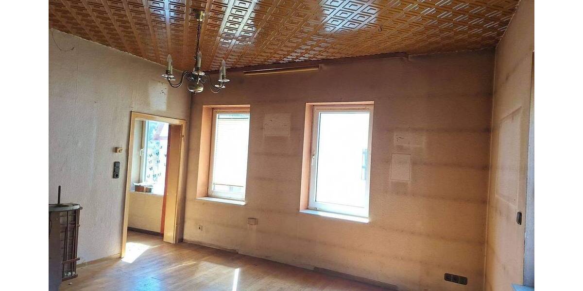 Mehrfamilienhaus, Wohnhaus Naumburg Elbenberg - 1 Zimmer, 79.000&euro; | Angebot:26879471