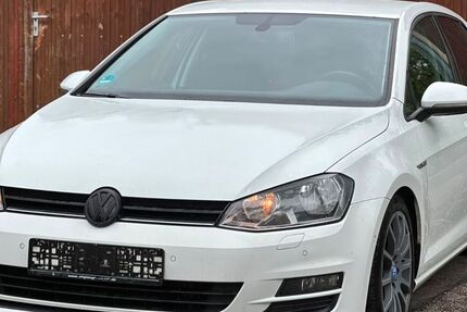 VW Golf 165.926 km 8.990 &euro; Traunwalchen 83374