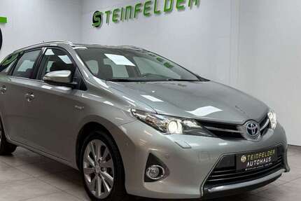Toyota Auris 151.639 km 11.990 &euro; Steinfeld 49439