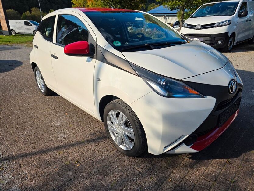 Toyota Aygo (X) 63.500 km 7.300 € Stockstadt 63811
