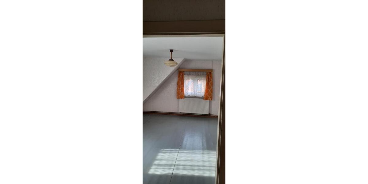 Doppelhaushälfte Markneukirchen - 3 Zimmer, 65 m&sup2;, 49.000&euro; | Angebot:26786750