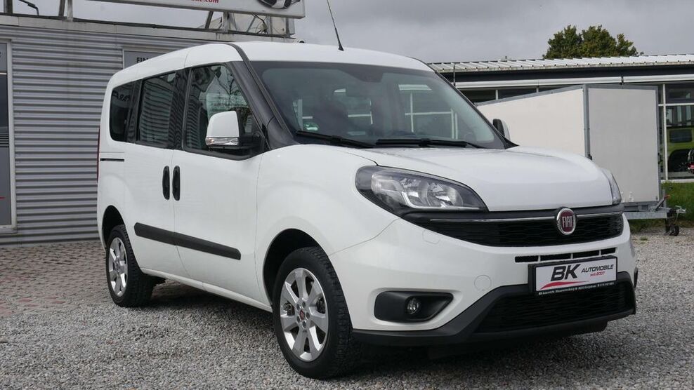 Fiat Doblo 122.800 km 10.990 € Königsbrunn 86343