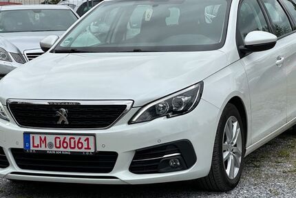Peugeot 308 131.000 km 5.500 &euro; Eschhofen Limburg 65552
