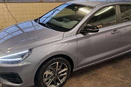 Hyundai i30 5.400 km 19.990 &euro; Schenefeld 22869
