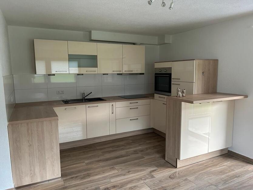 Vermiete schöne 2 Zi. Wohnung in Enzklösterle