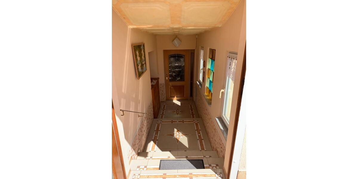 Reihenhaus Kyffhäuserland - 5 Zimmer, 148 m&sup2;, 190.000&euro; | Angebot:26542457