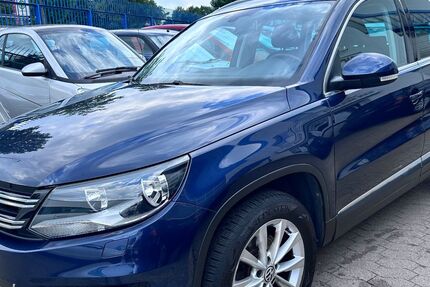 VW Tiguan 127.000 km 6.990 &euro; Hamburg 20537