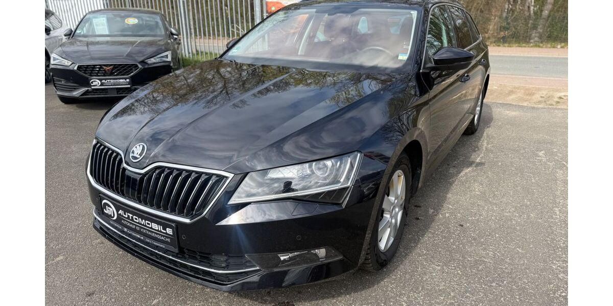 Skoda Superb 136.680 km 14.490 &euro; Trappenkamp 24610