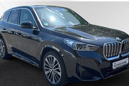 BMW iX1 35.491 km 42.990 &euro; Geldern 47608