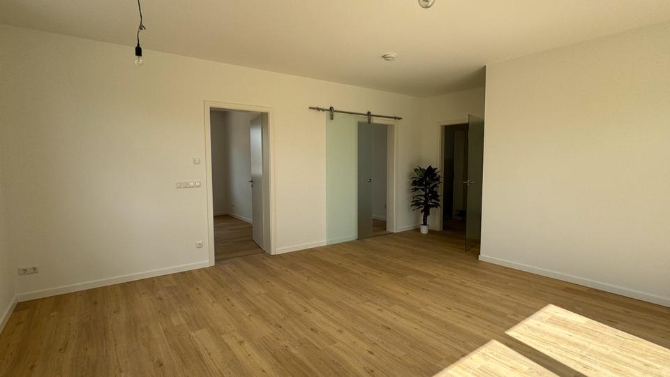 Etagenwohnung Raguhn-Jeßnitz Jeßnitz - 2 Zimmer, 75 m&sup2;, 755&euro; | Angebot:26194064