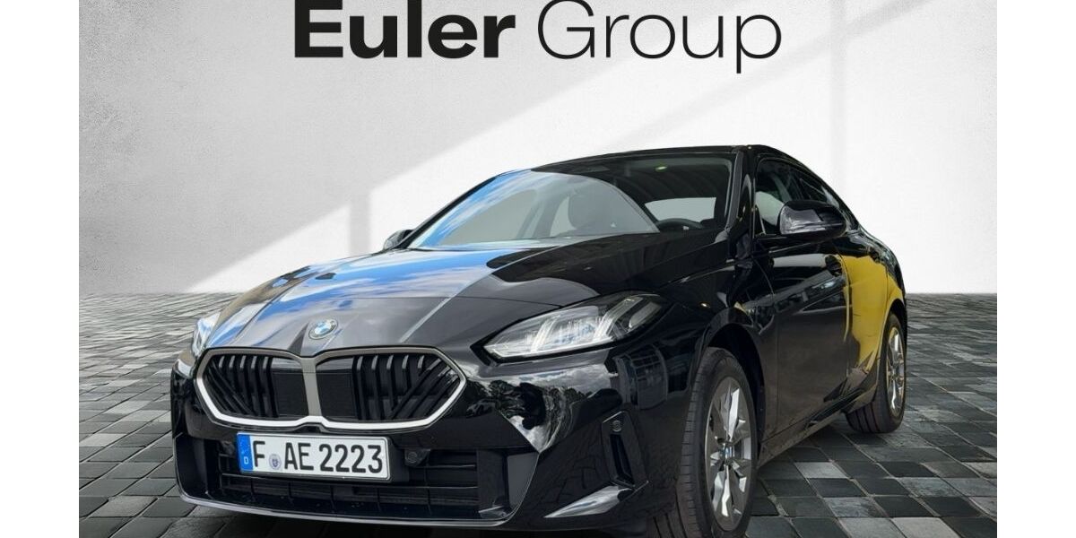 BMW 216 3.008 km 35.899 &euro; Frankfurt am Main 60435