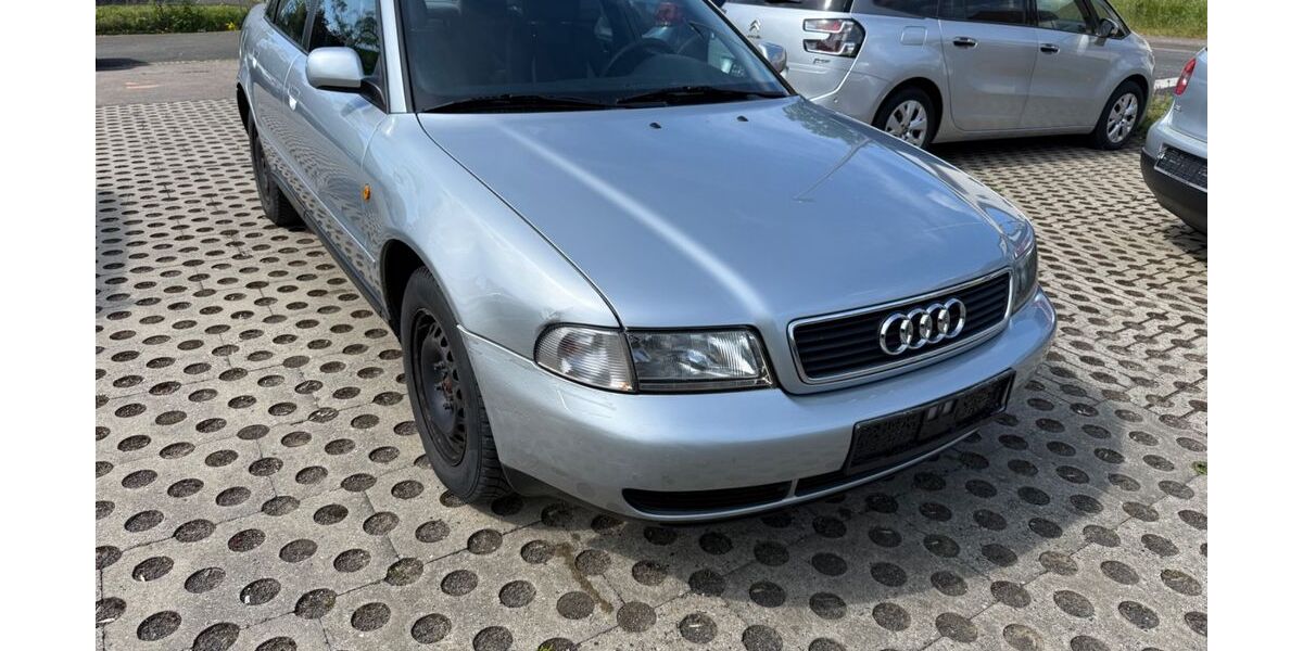 Audi A4 155.888 km 799 &euro; Seesen 38723