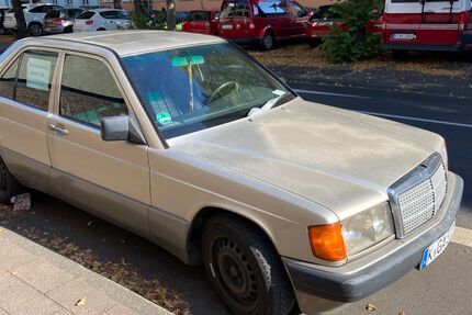 Mercedes-Benz 190 210.000 km 2.000 € Köln 50937
