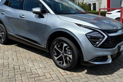 Kia Sportage 11.999 km 37.897 € Freiberg 09599