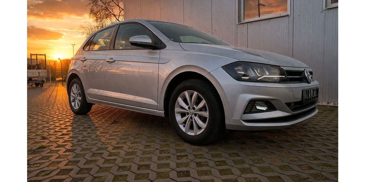 VW Polo 89.000 km 11.990 &euro; Berlin 12679