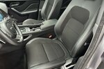 Jaguar F-Pace 3,0 D AWD R-Sport +AHK+Panorama+Navi+Kamera 92.200 km 28.990 &euro; Jaderberg 26349