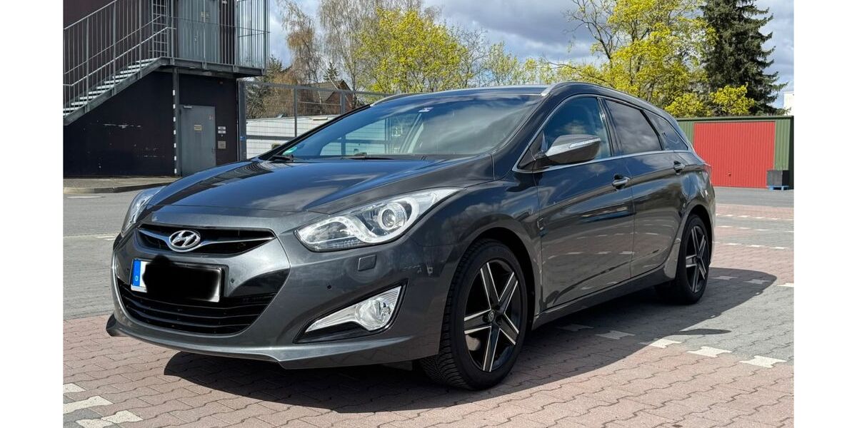 Hyundai i40 94.500 km 10.500 &euro; Berlin 13156