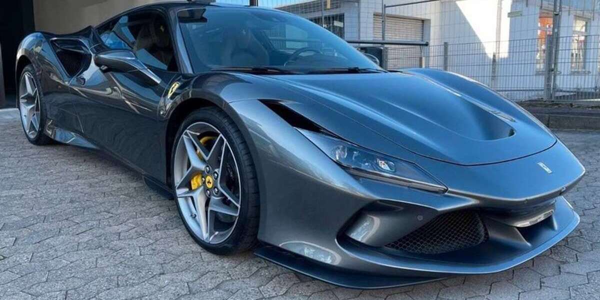 Ferrari F8 Tributo 1.197 km 180.000 &euro; Sinzig 53489