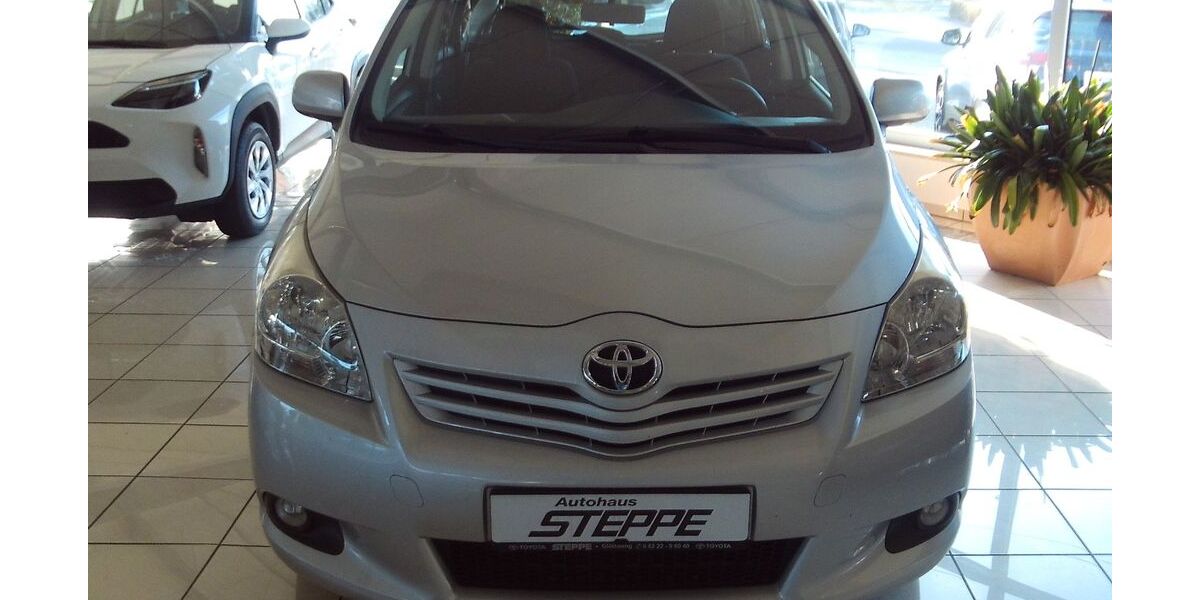 Toyota Verso 90.467 km 9.900 &euro; Landensberg 89361