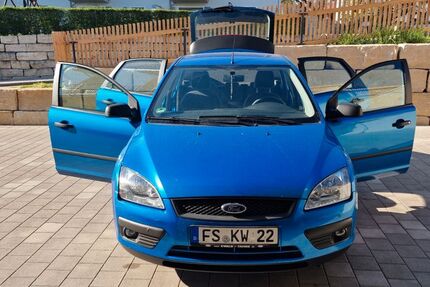 Ford Focus 98.500 km 4.299 &euro; Hallbergmoos 85399