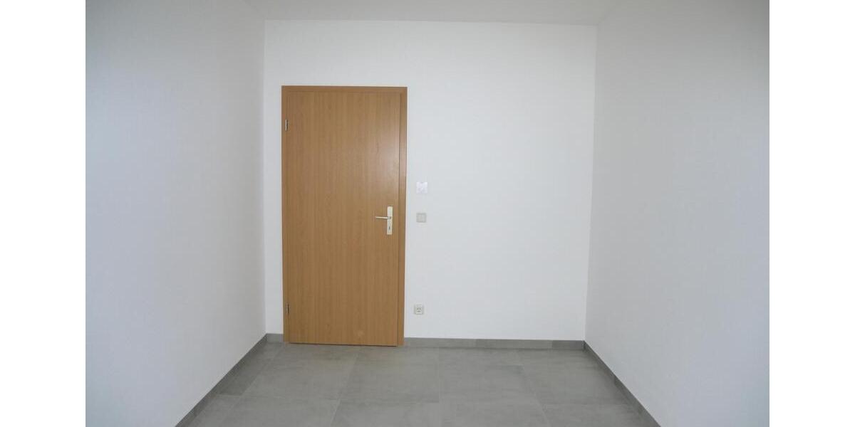 Frisch sanierte Wohnung im 1. Obergeschoss 3 zimmer