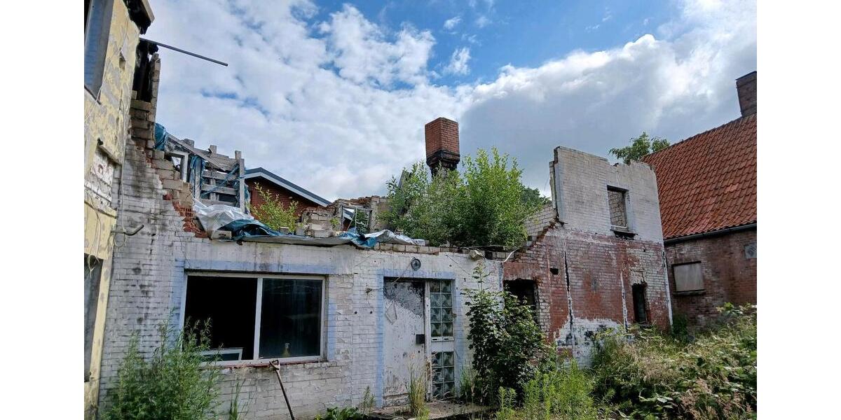 Mehrfamilienhaus, Wohnhaus Itzehoe - 28 Zimmer, 360 m&sup2;, 170.000&euro; | Angebot:25944094