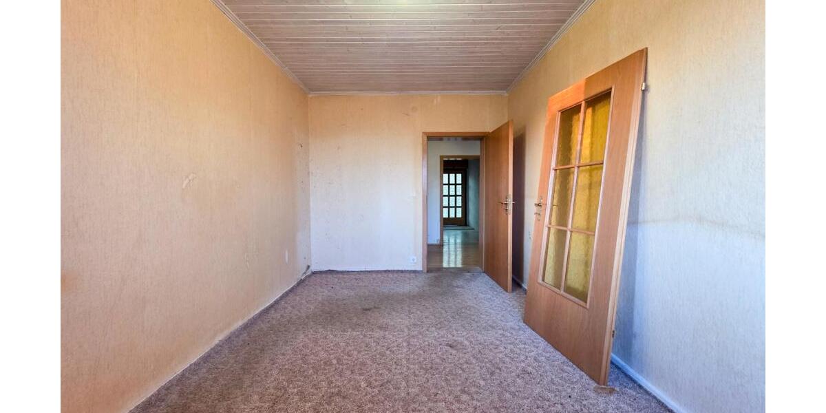 Einfamilienhaus in ruhiger Stadtrandlage von Gera – solides Haus mit Potenzial! *Provisionsfrei! - Einfamilienhaus Gera Leumnitz | Angebot:26376586