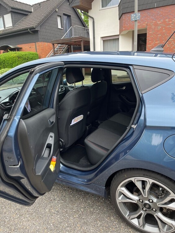 Ford Fiesta st line 95.143 km 14.900 € Sprockhövel 45549