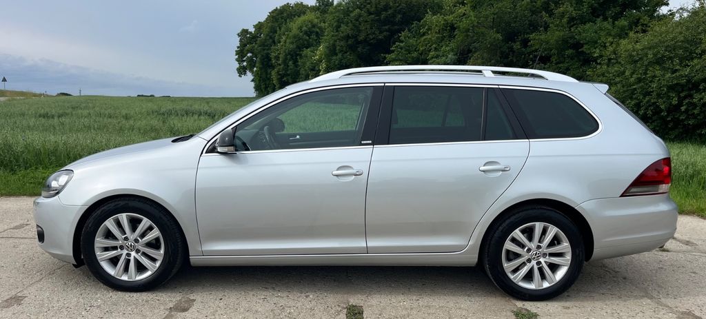 VW Golf 111.600 km 11.400 &euro; Dresden 01328