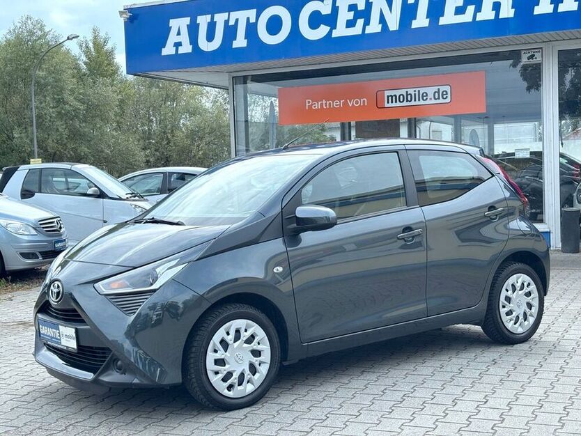 Aygo (X)