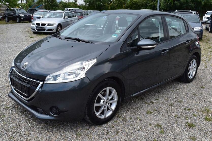 Peugeot 208 232.000 km 3.890 € Herbertingen 88518