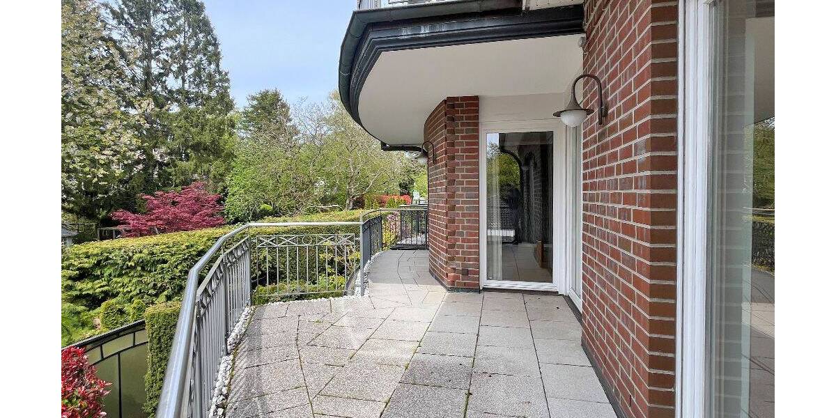 Etagenwohnung Hamburg Wellingsbüttel - 4 Zimmer, 121 m&sup2;, 2.230&euro; | Angebot:26438521
