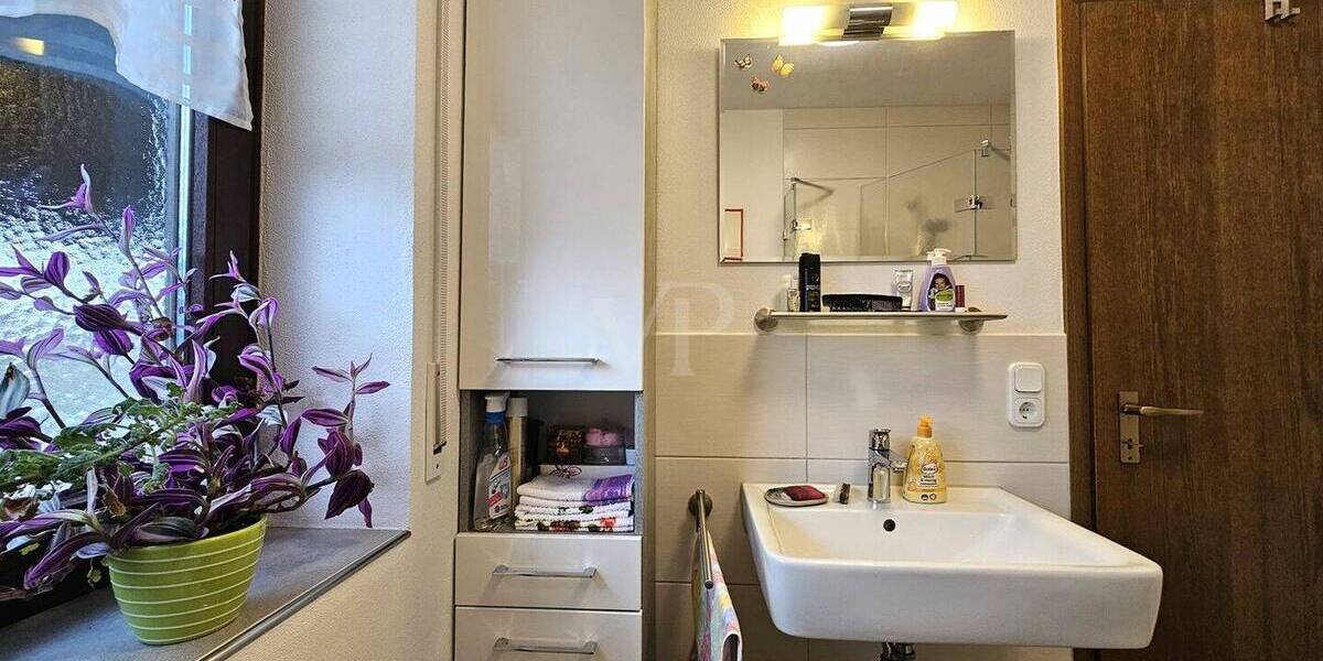 Doppelhaushälfte Ansbach - 8 Zimmer, 150 m&sup2;, 469.000&euro; | Angebot:26106506