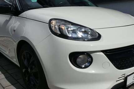 Opel Adam 125.124 km 7.999 &euro; Schwandorf 92421