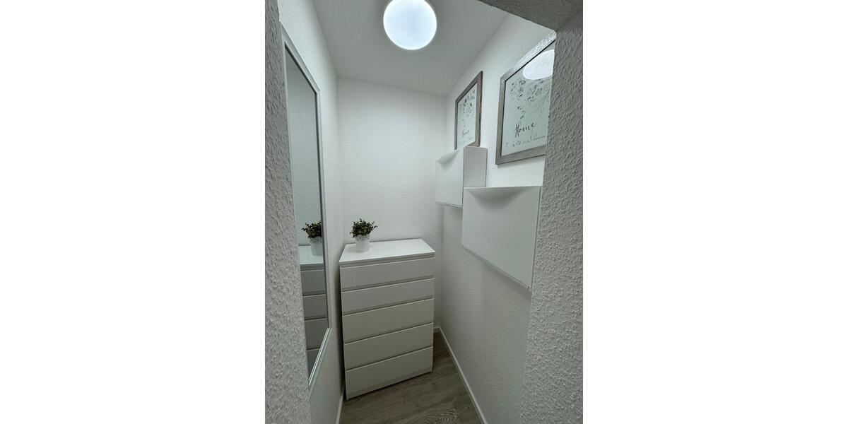 Etagenwohnung Düren Mariaweiler-Hoven - 1 Zimmer, 40 m&sup2;, 700&euro; | Angebot:24699358