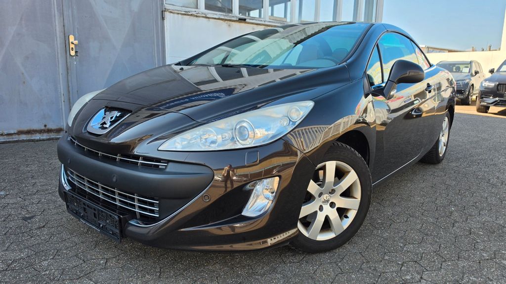 Peugeot 308 209.400 km 4.990 &euro; Neuss 41462