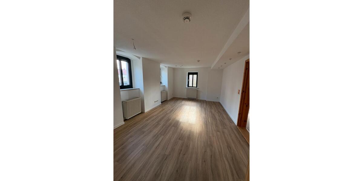 Terrassenwohnung Grimma - 2 Zimmer, 87 m&sup2;, 690&euro; | Angebot:25545377