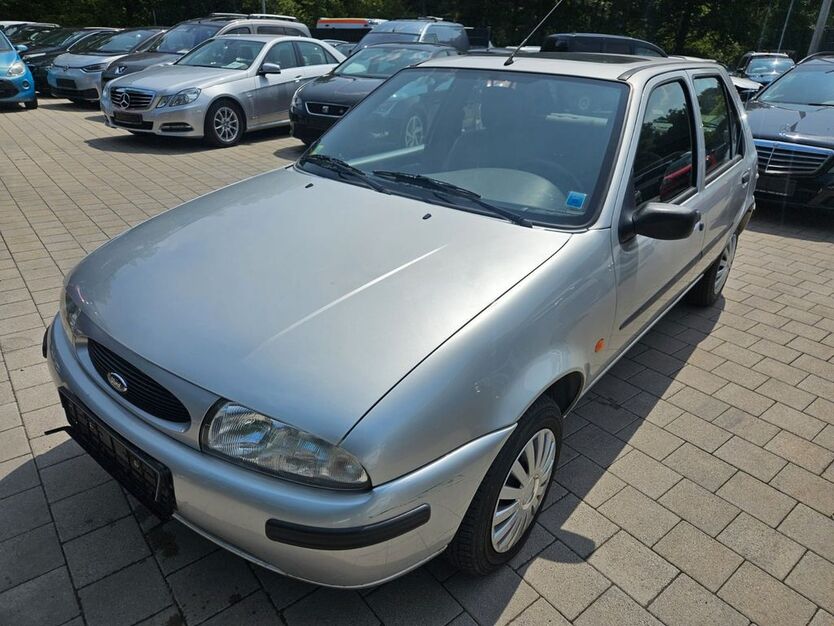Ford Fiesta 69.260 km 2.450 € Lachen-Speyerdorf 67435