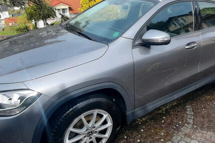 Mercedes GLA 200
