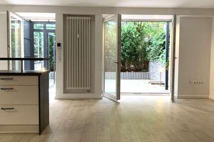 Wohnung zum Kaufen in Berlin Lichtenberg 431.000 € 82 m²