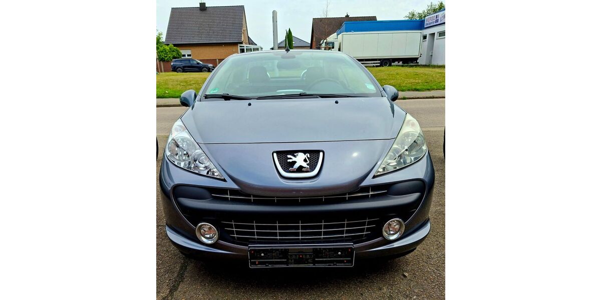 Peugeot 207 159.000 km 2.880 &euro; Minden 32425
