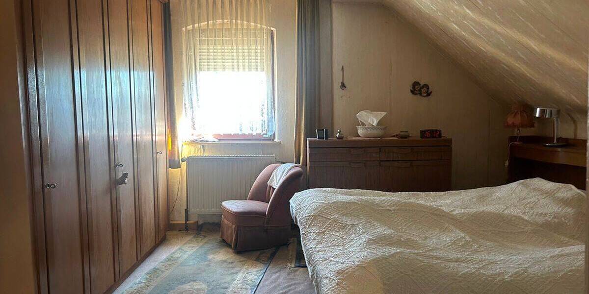 Einfamilienhaus Haßfurt - 4 Zimmer, 110 m&sup2;, 195.000&euro; | Angebot:26105628